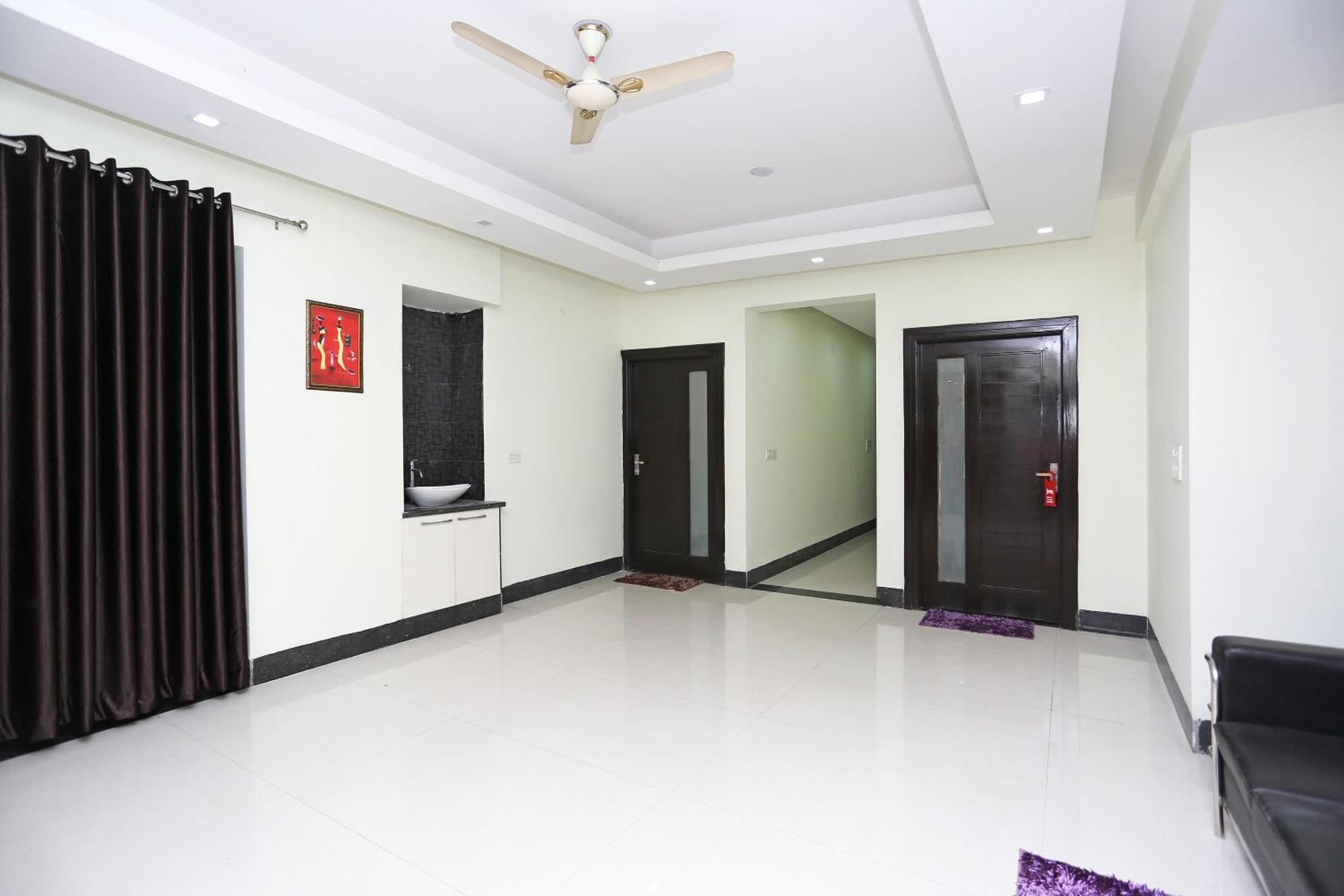OYO 11090 Maira Homes Faridabad Exterior foto